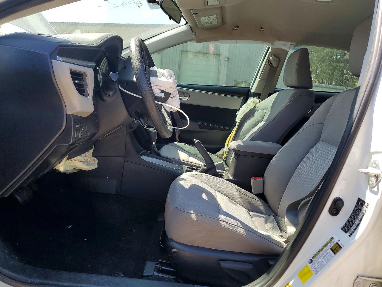 2015 Toyota Corolla Le - Image 7