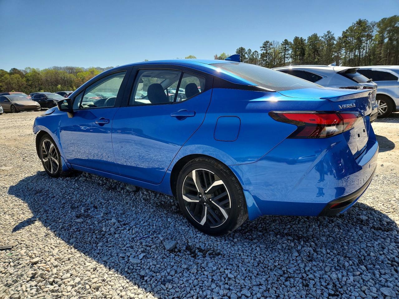 2023 Nissan Versa Sr - Фото 2