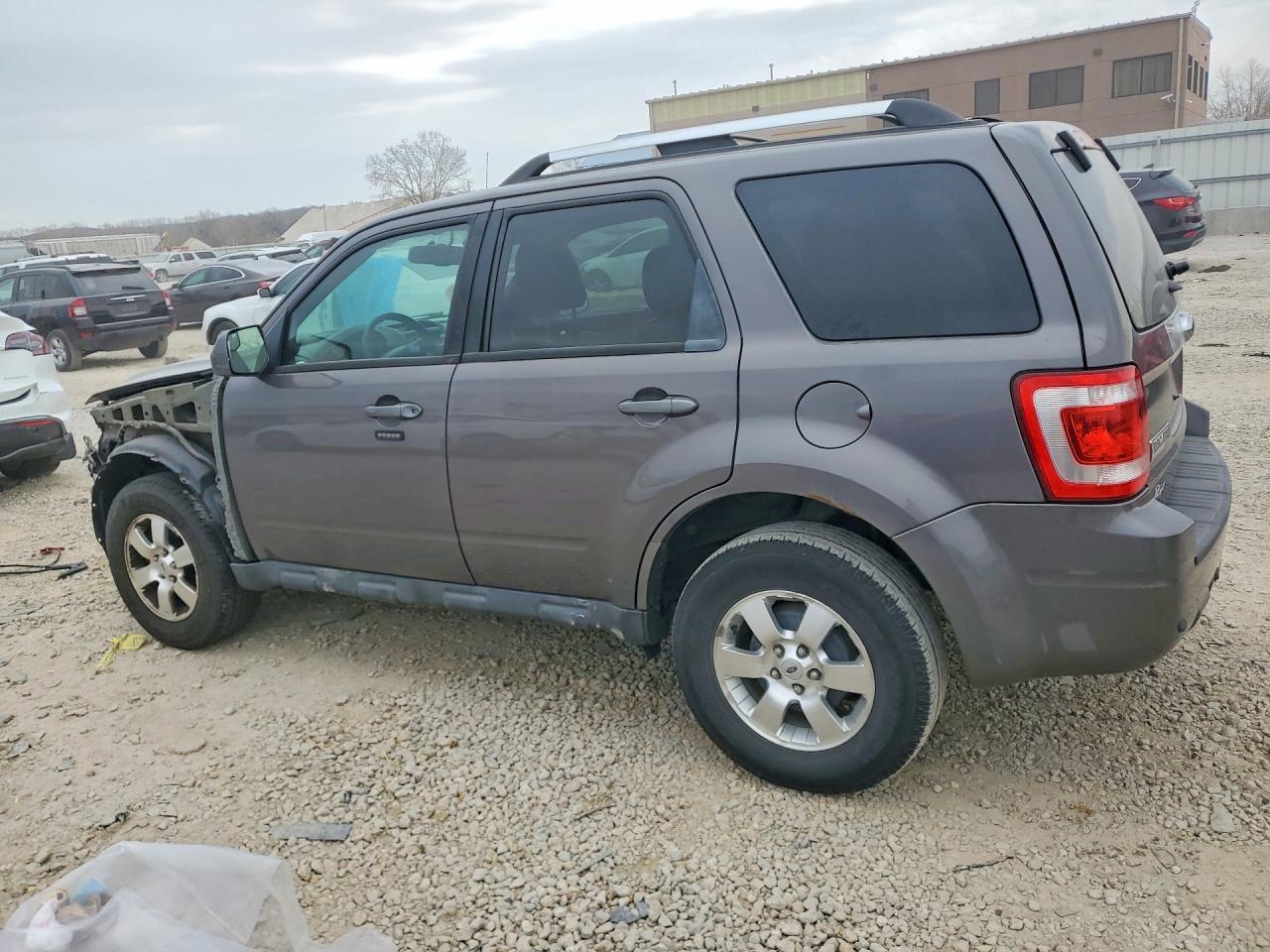 2011 Ford Escape - Image 2