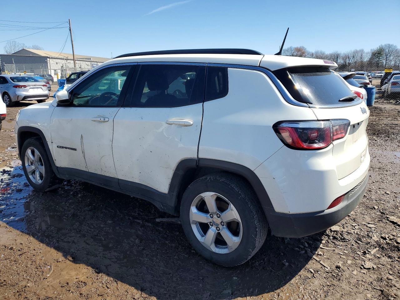 2018 Jeep Compass Latitude - Фото 2