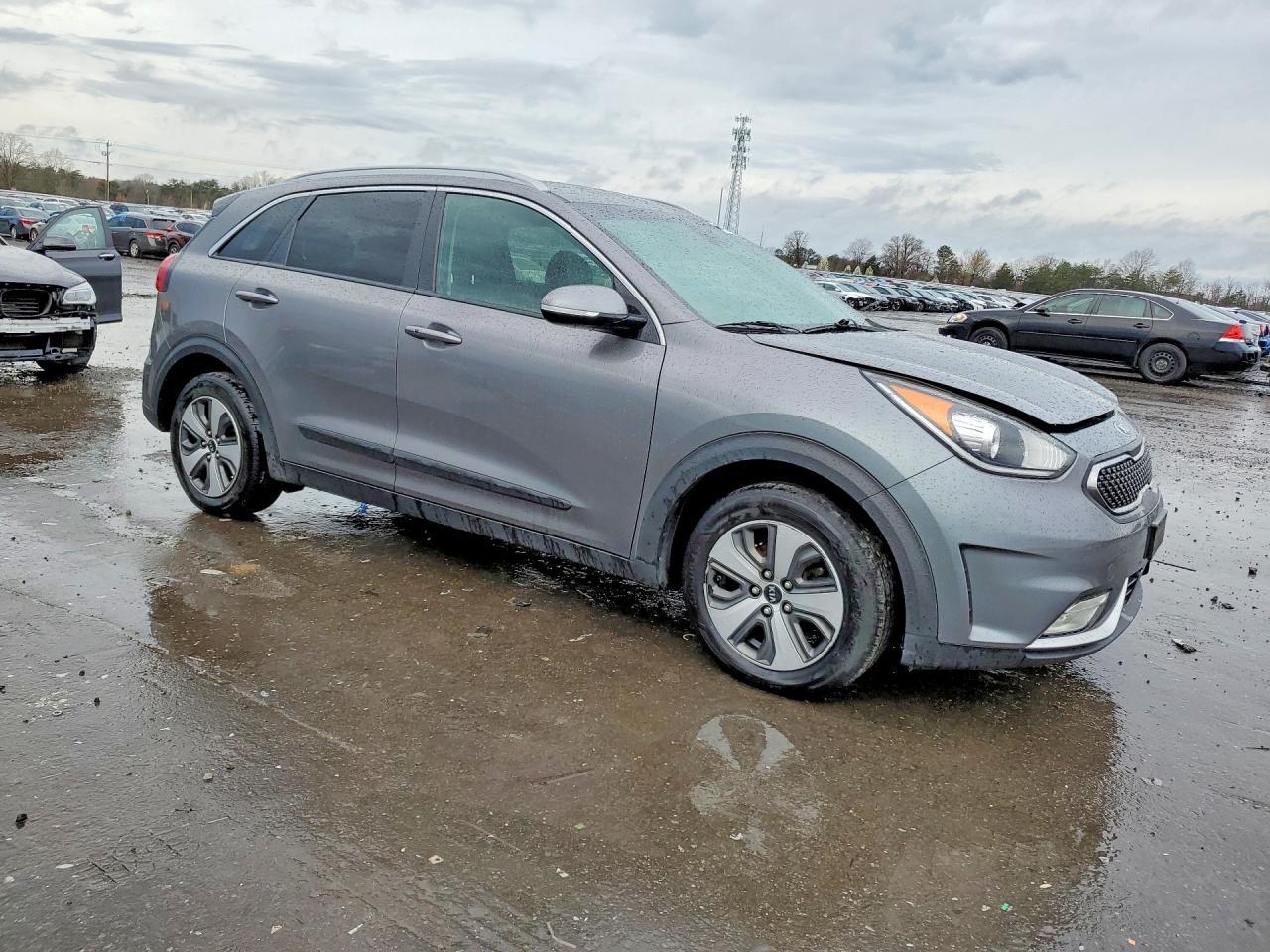 2018 Kia Niro Ex - Фото 4