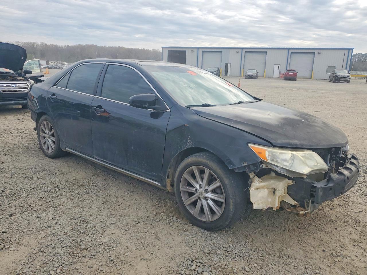 2012 Toyota Camry - Фото 4