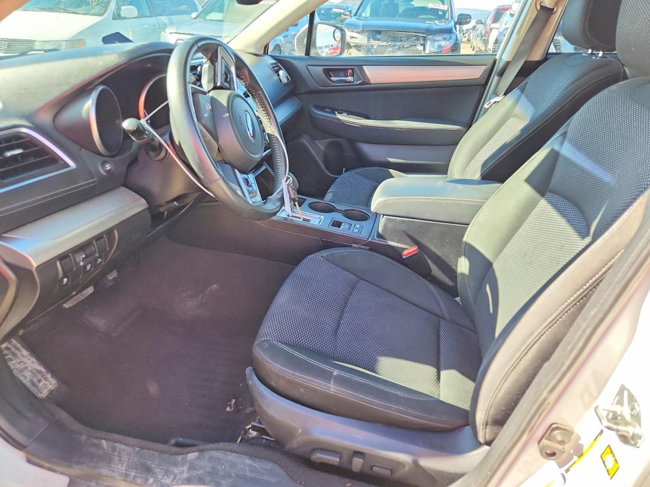 2019 Subaru Outback 2.5I Premium - Фото 7