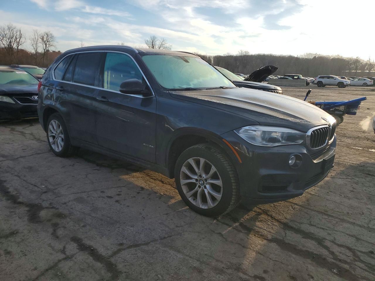 2015 BMW X5 xDrive35I - Фото 4