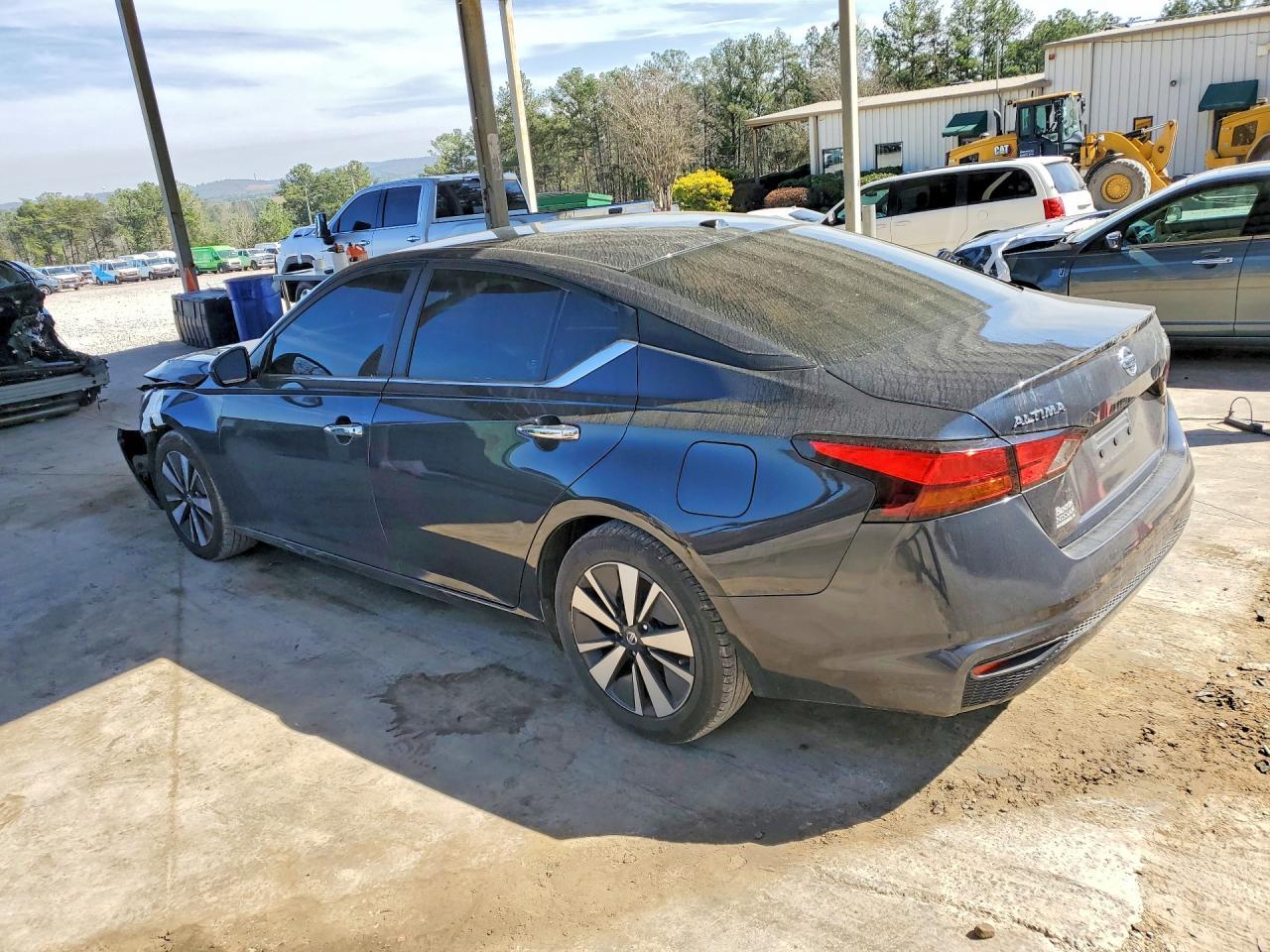 2022 Nissan Altima 2.5 - Фото 2