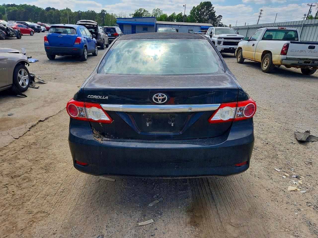 2011 Toyota Corolla Base - Фото 6