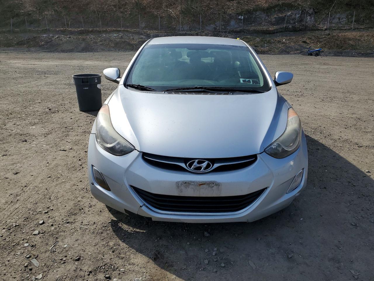 2012 Hyundai Elantra Gls - Фото 5