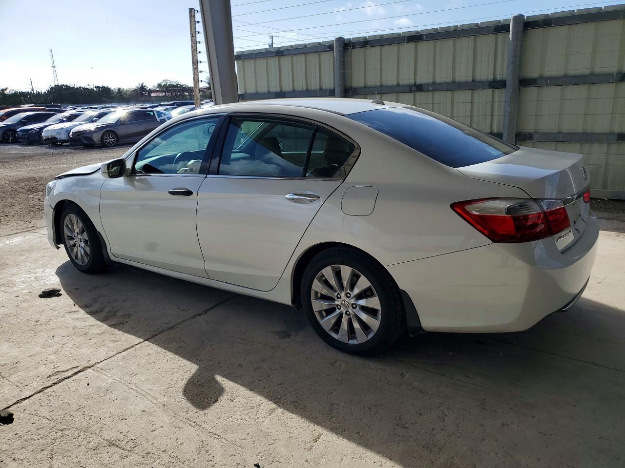 2015 Honda Accord Exl - Фото 2