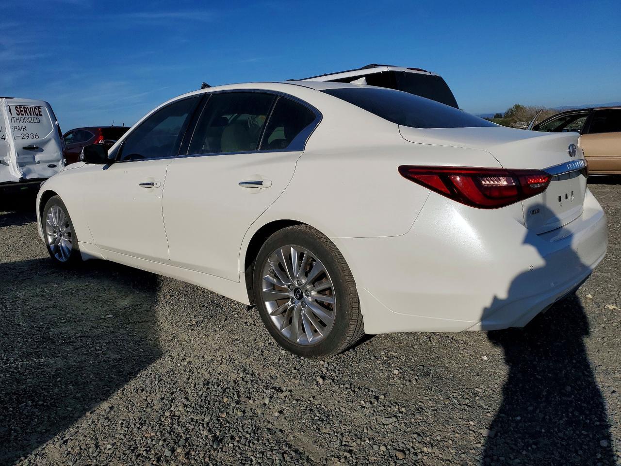 2021 Infiniti Q50 Luxe - Image 2