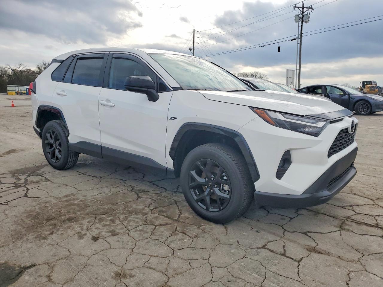 2025 Toyota Rav4 Le - Фото 4
