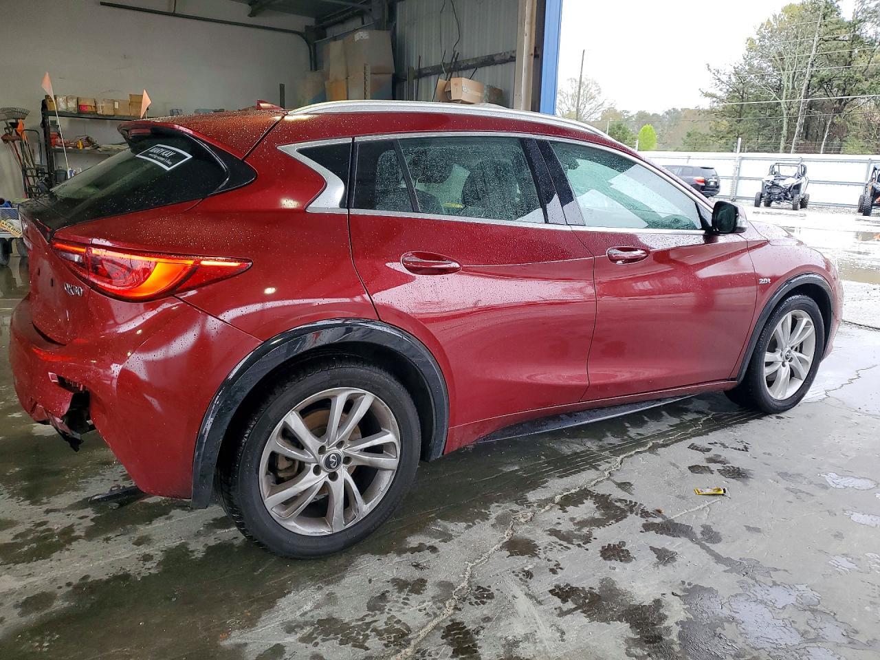 2018 Infiniti Qx30 Premium - Image 3