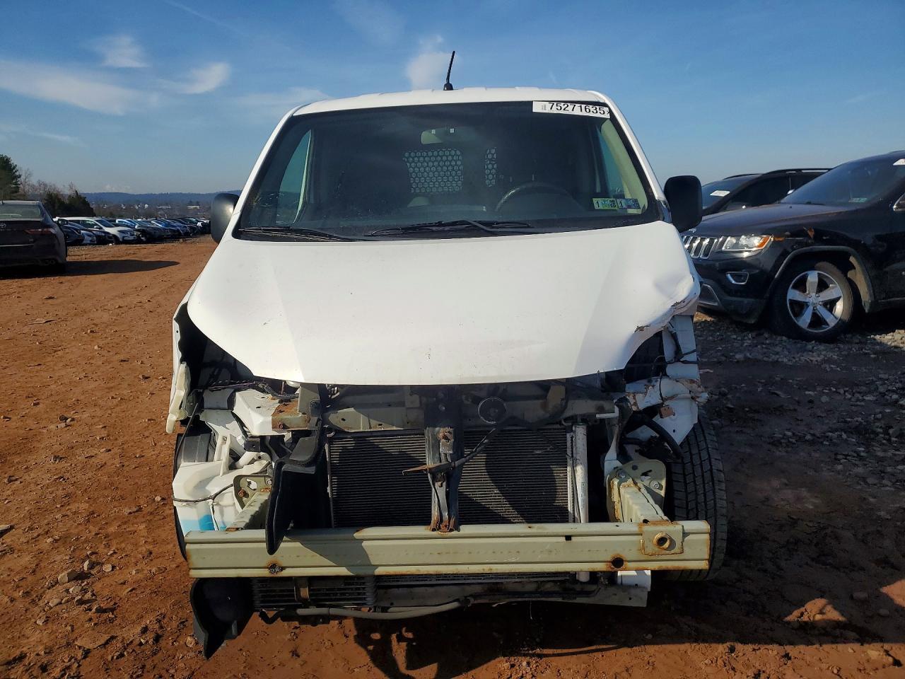 2015 Nissan Nv200 2.5S - Фото 5