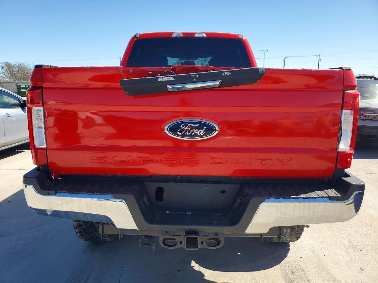 2019 Ford F250 Super Duty - Image 6