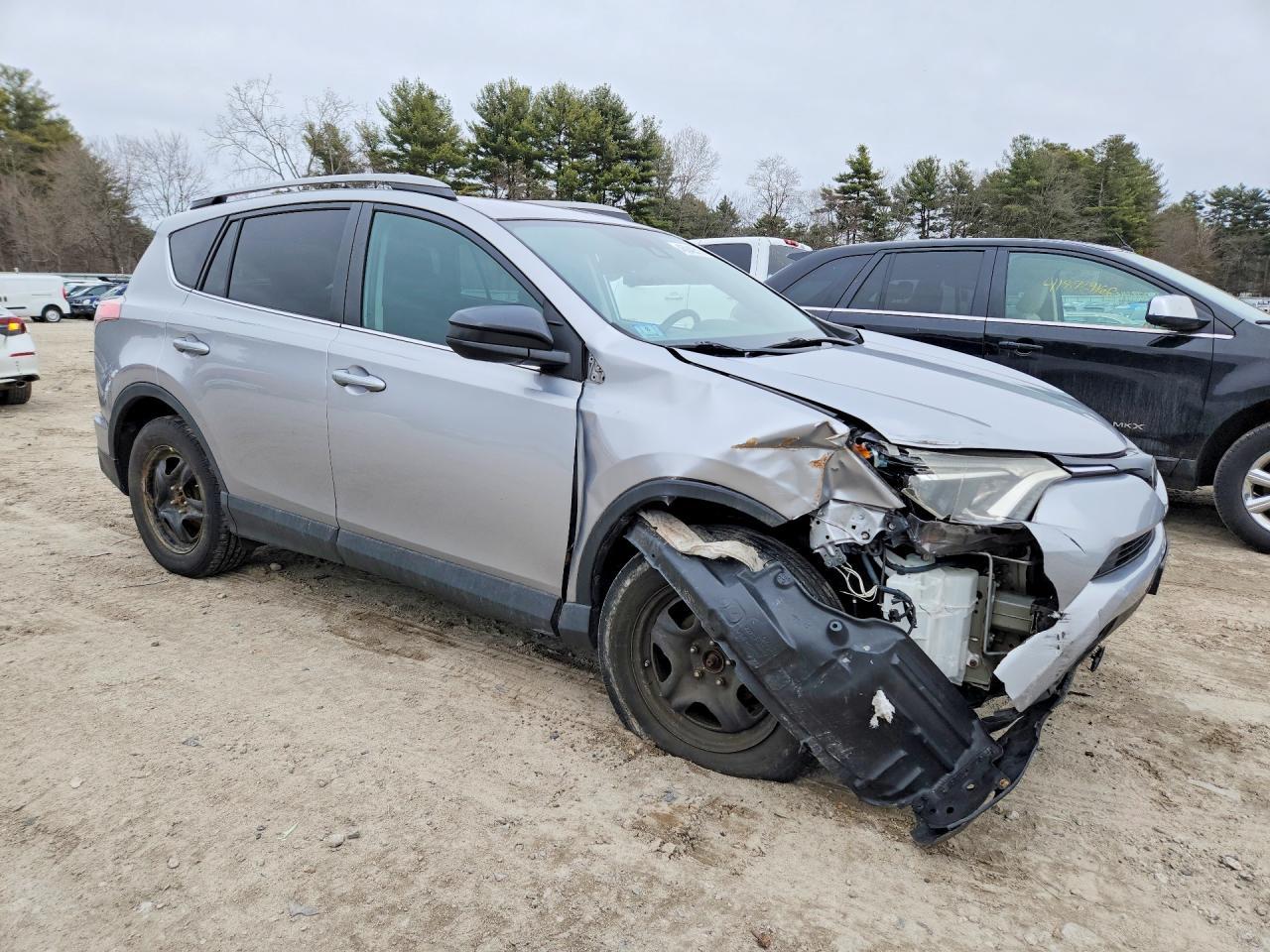 2017 Toyota Rav4 Le - Фото 4