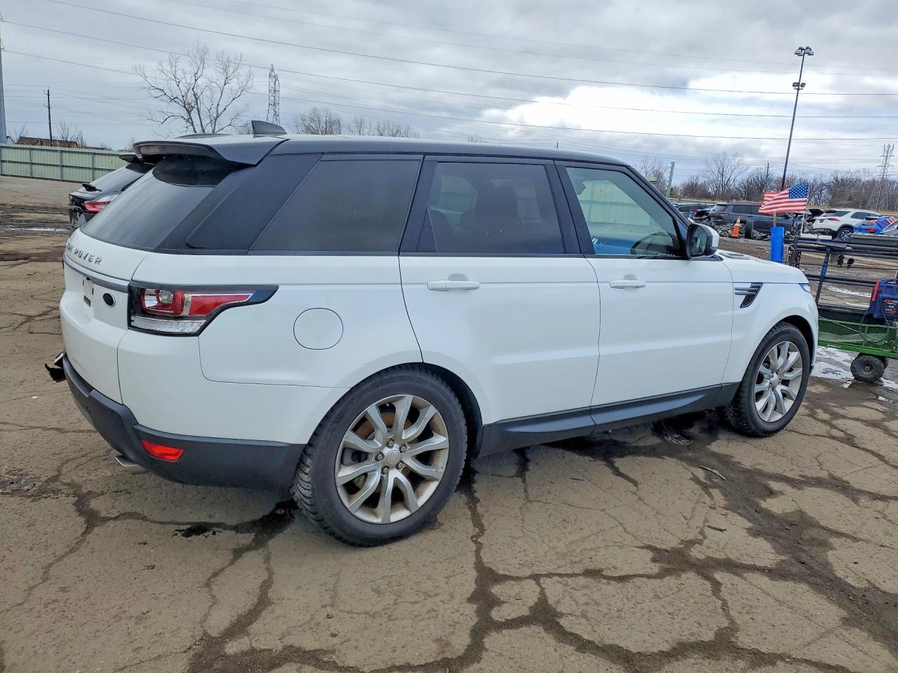 2017 Land Rover Range Rover Sport Se - Image 3