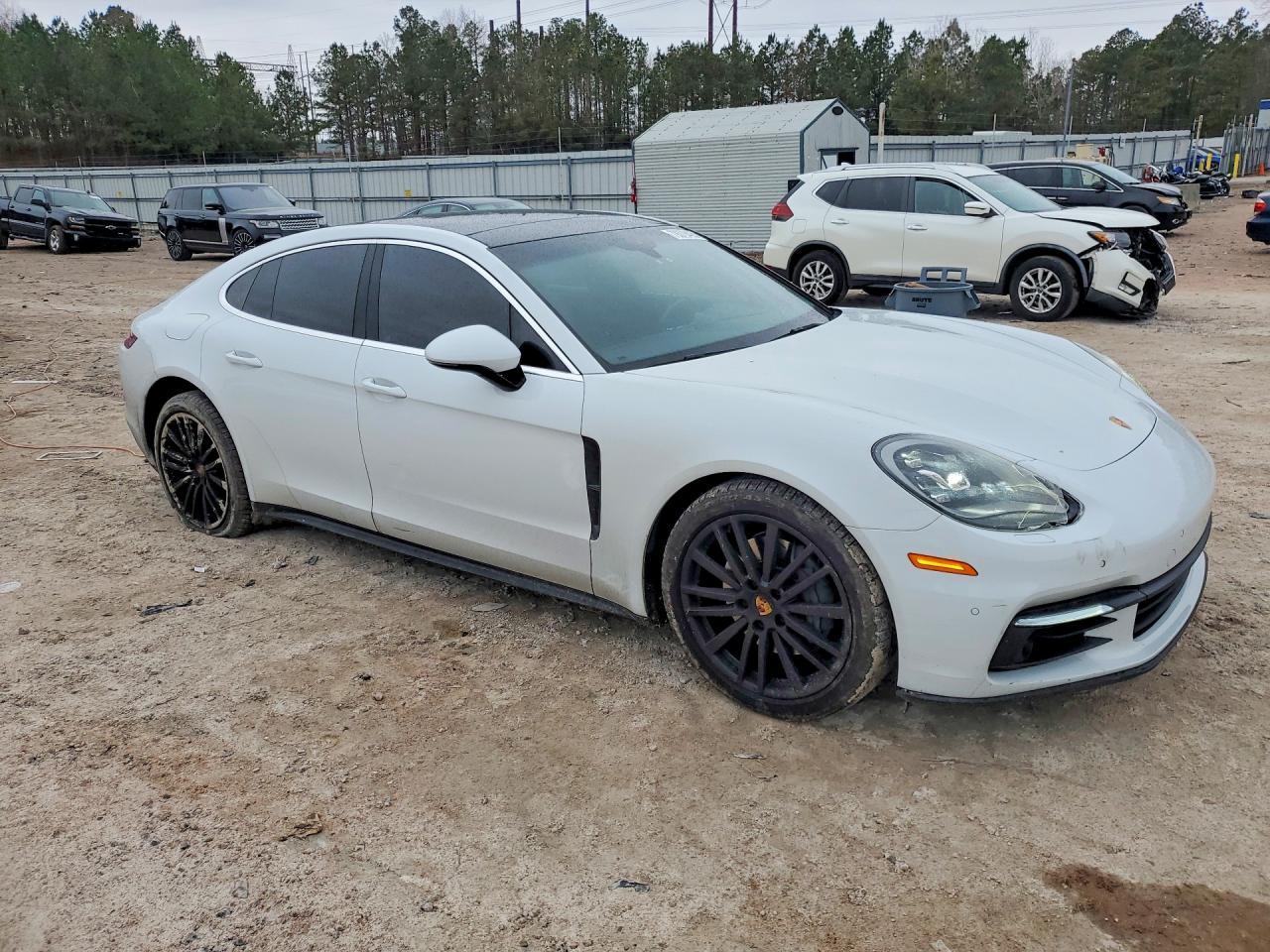 2017 Porsche Panamera 4S - Image 4