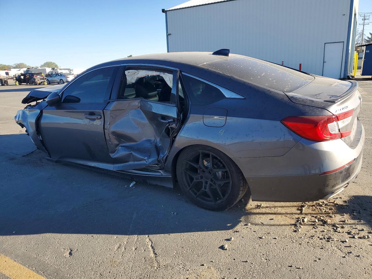 2018 Honda Accord Sport - Фото 2