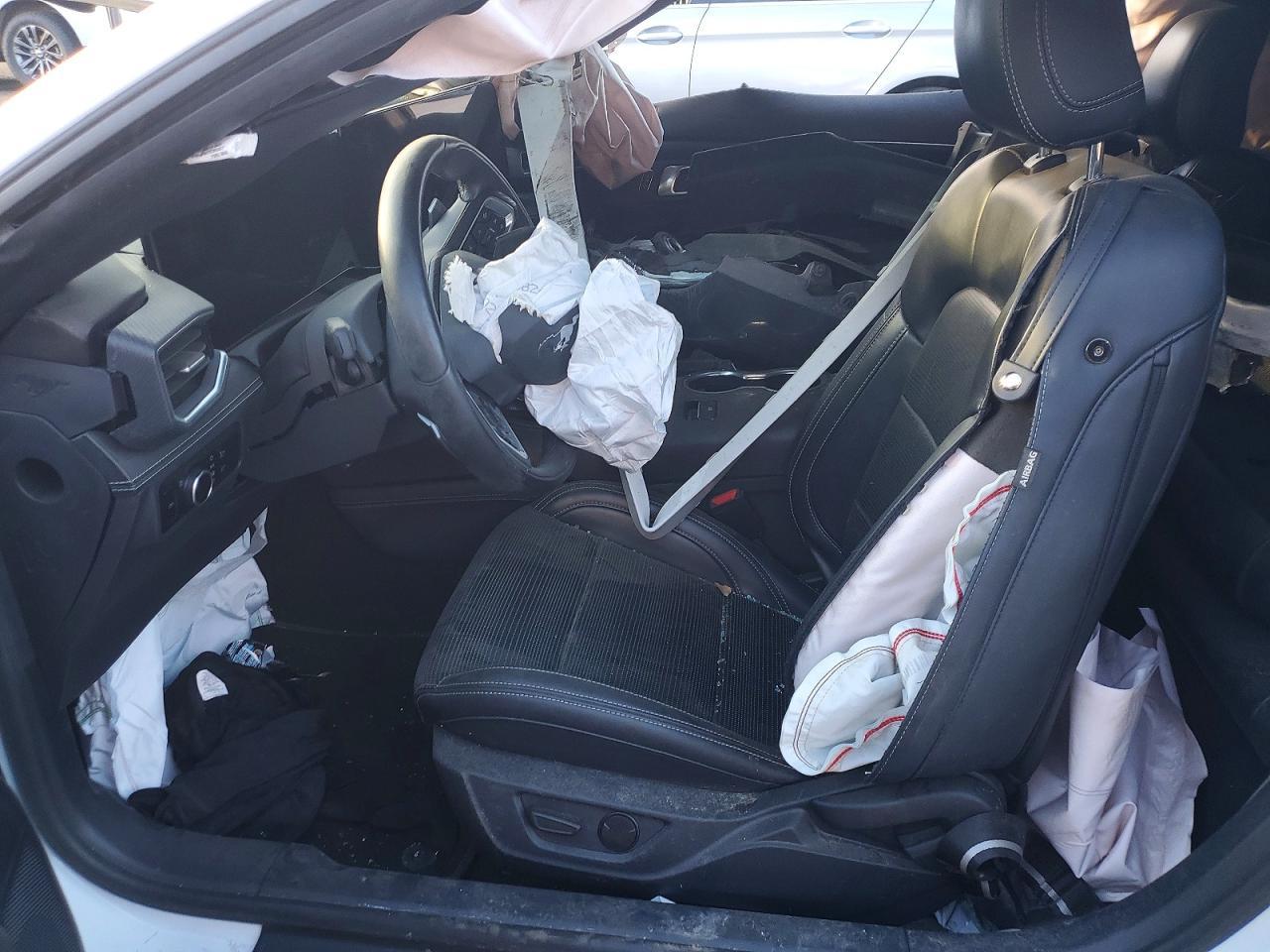 2024 Ford Mustang Gt 5.0L V-8 - Фото 7