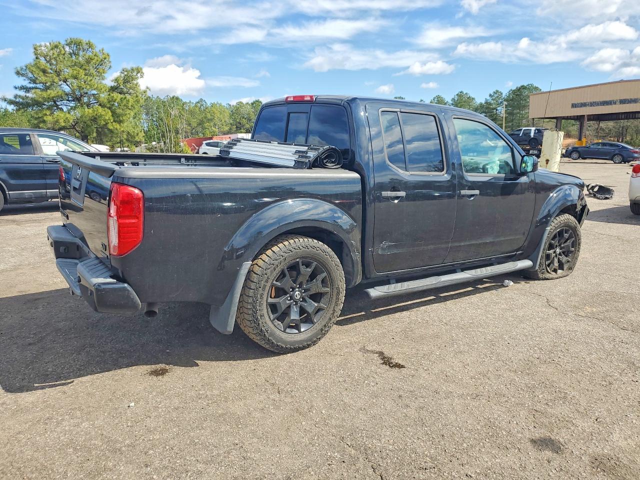 2018 Nissan Frontier Sv - Image 3