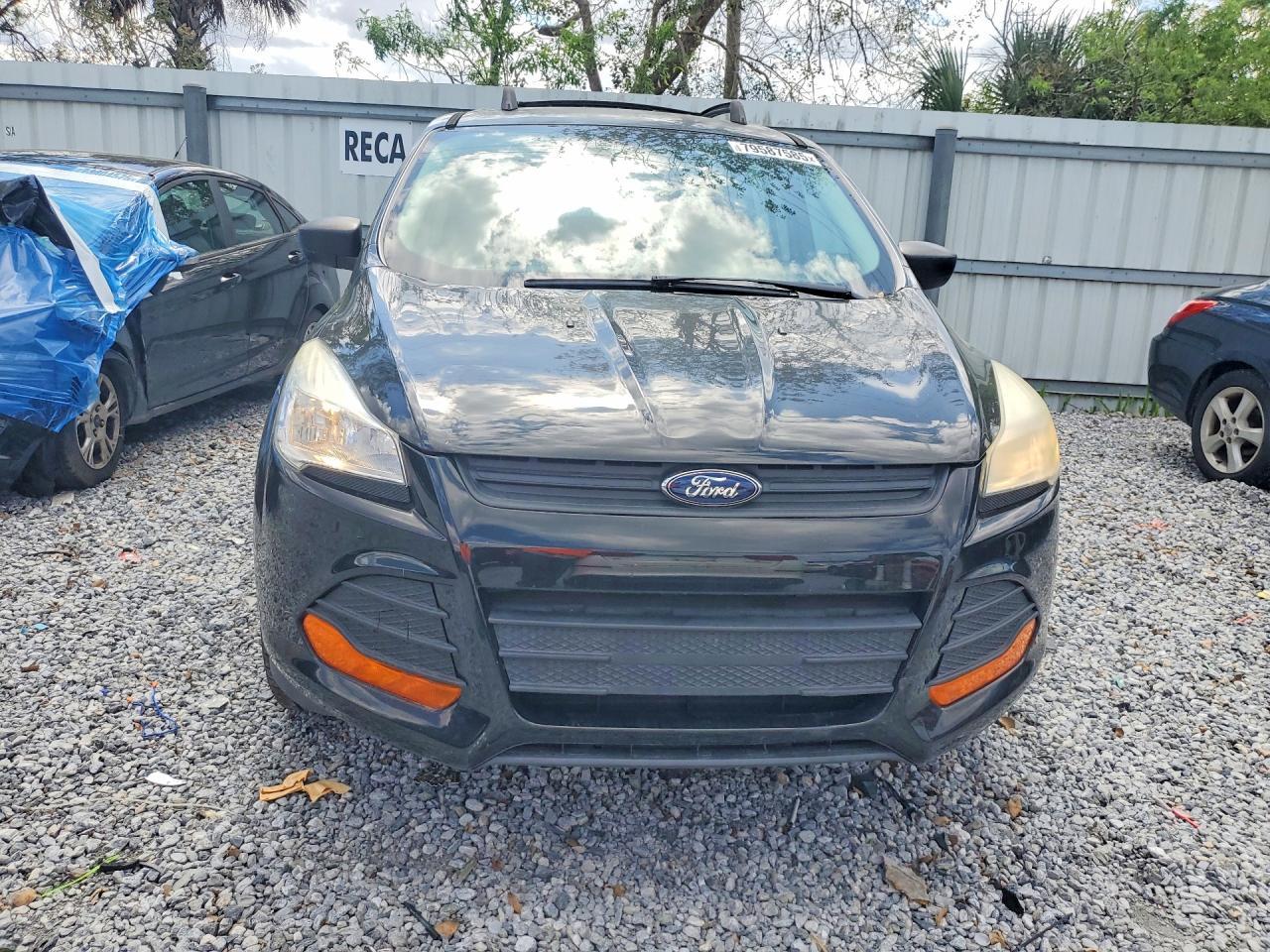 2014 Ford Escape S - Фото 5