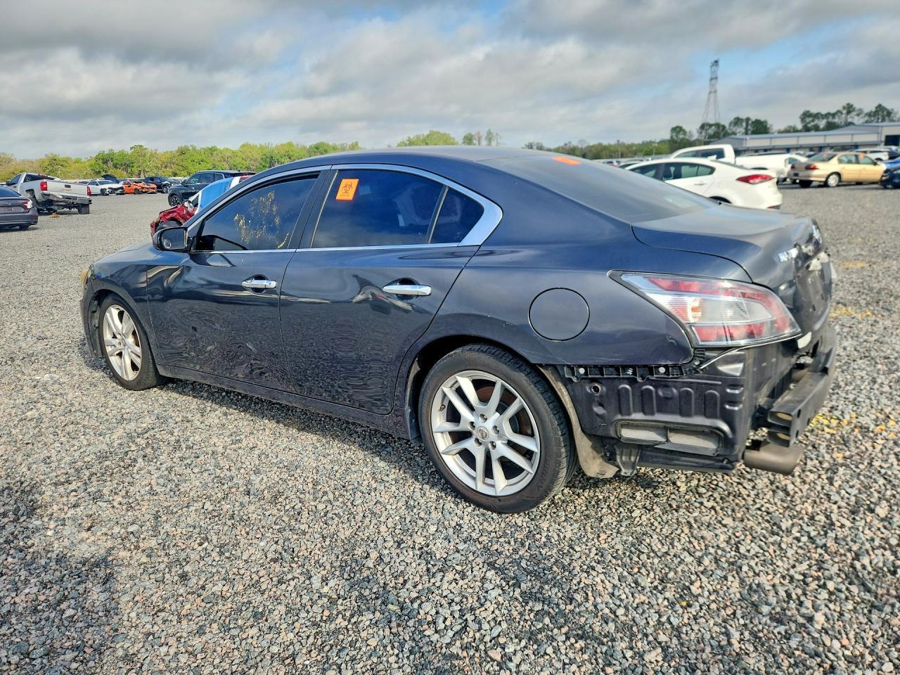 2013 Nissan Maxima 3.5 S - Фото 2