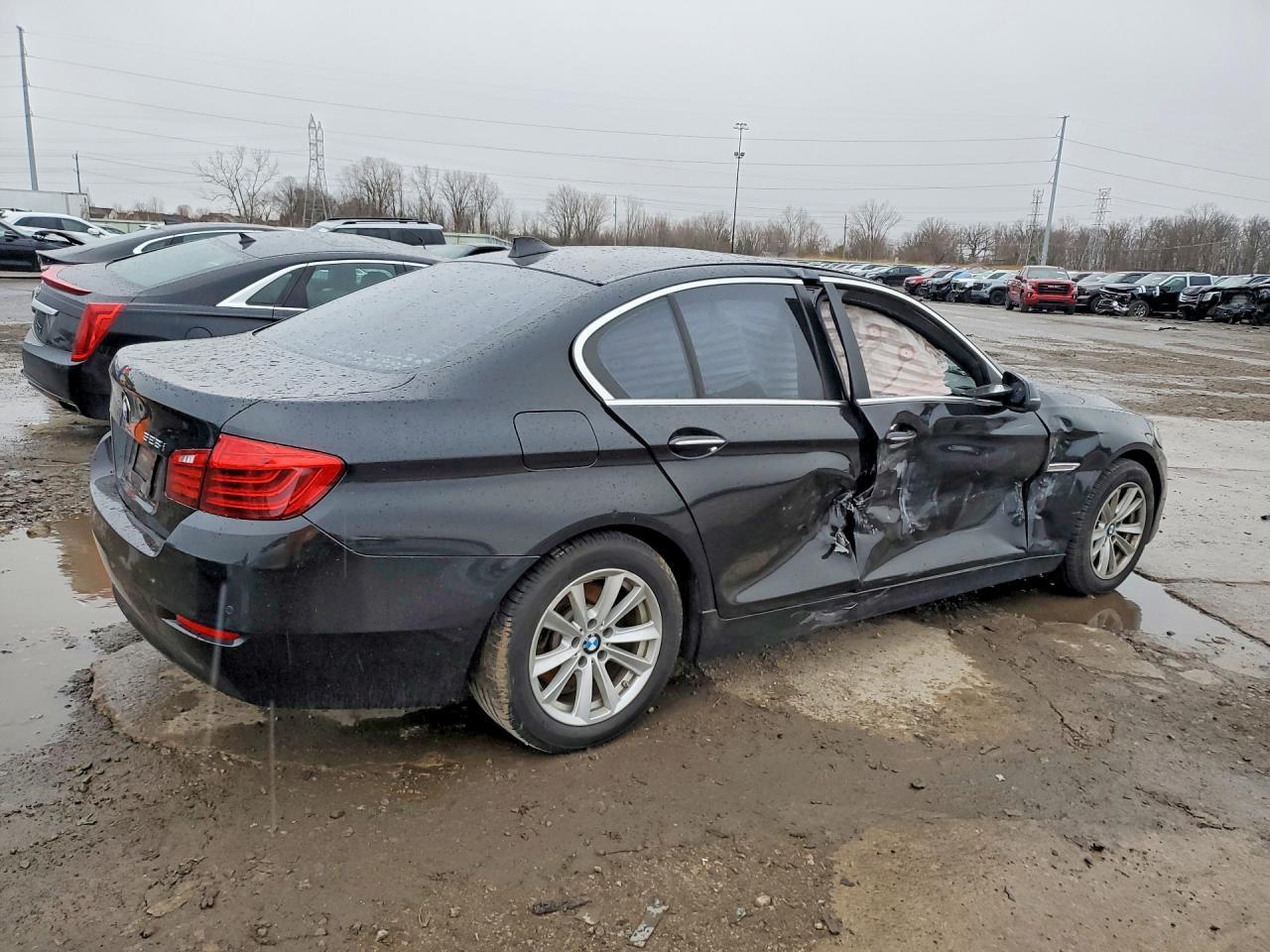 2016 BMW 528 I - Фото 3