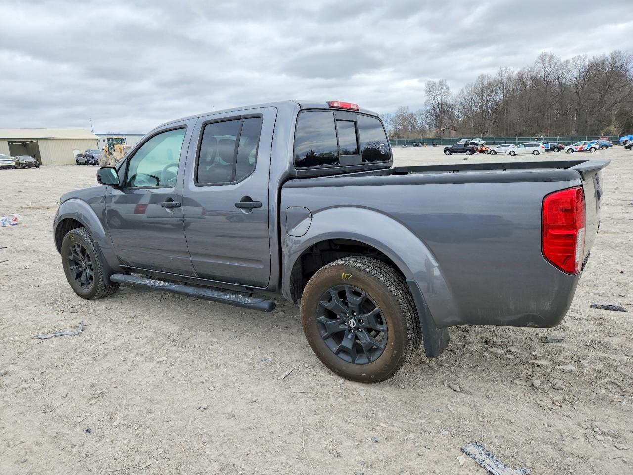 2020 Nissan Frontier S - Фото 2