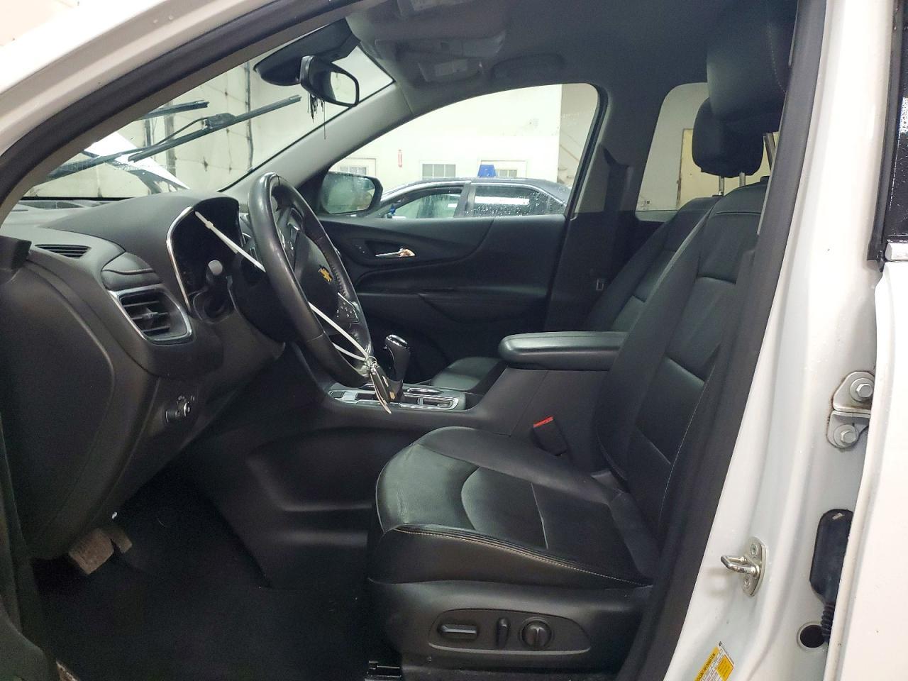 2020 Chevrolet Equinox Premier - Фото 7