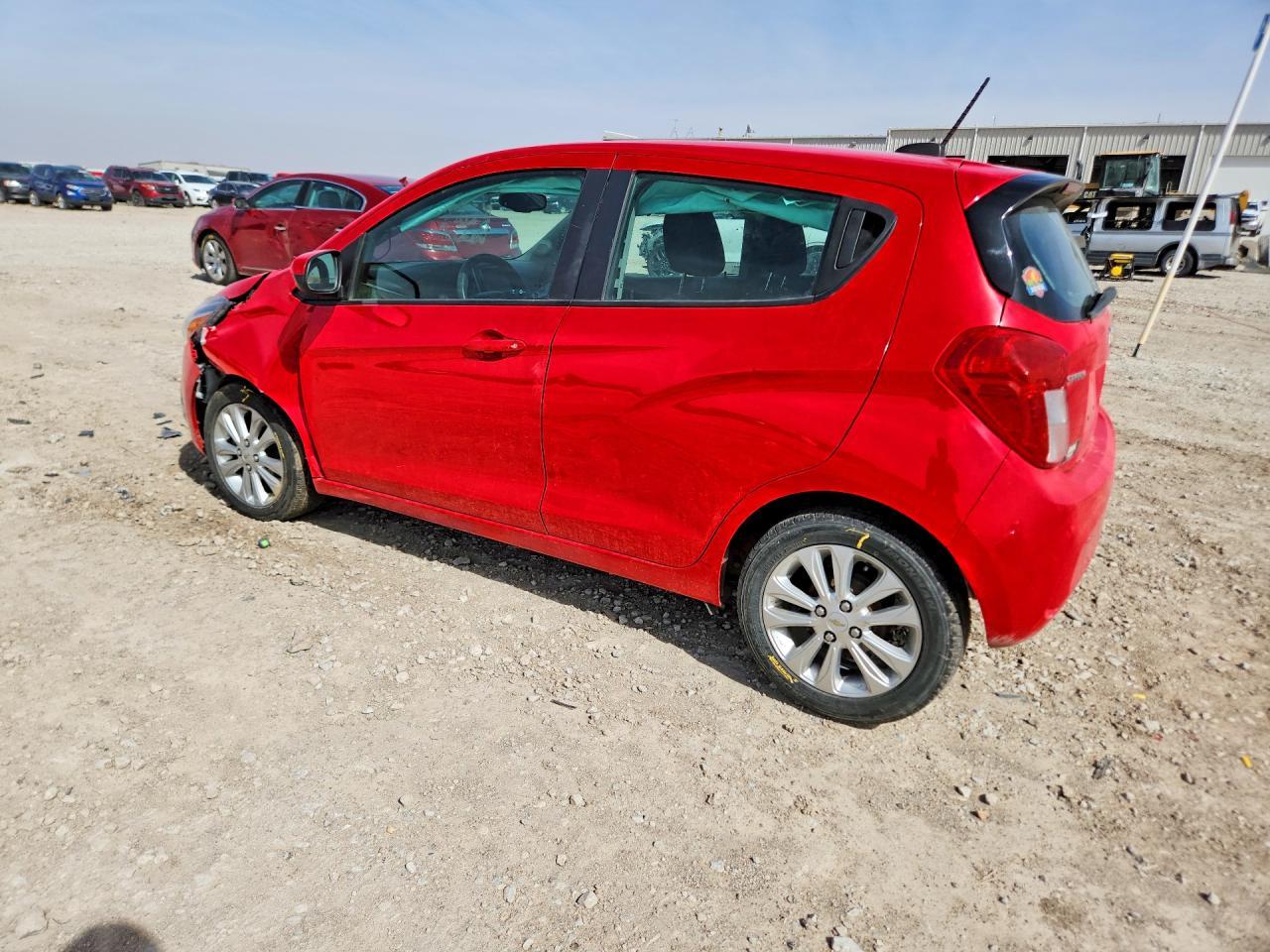 2016 Chevrolet Spark 1Lt - Фото 2
