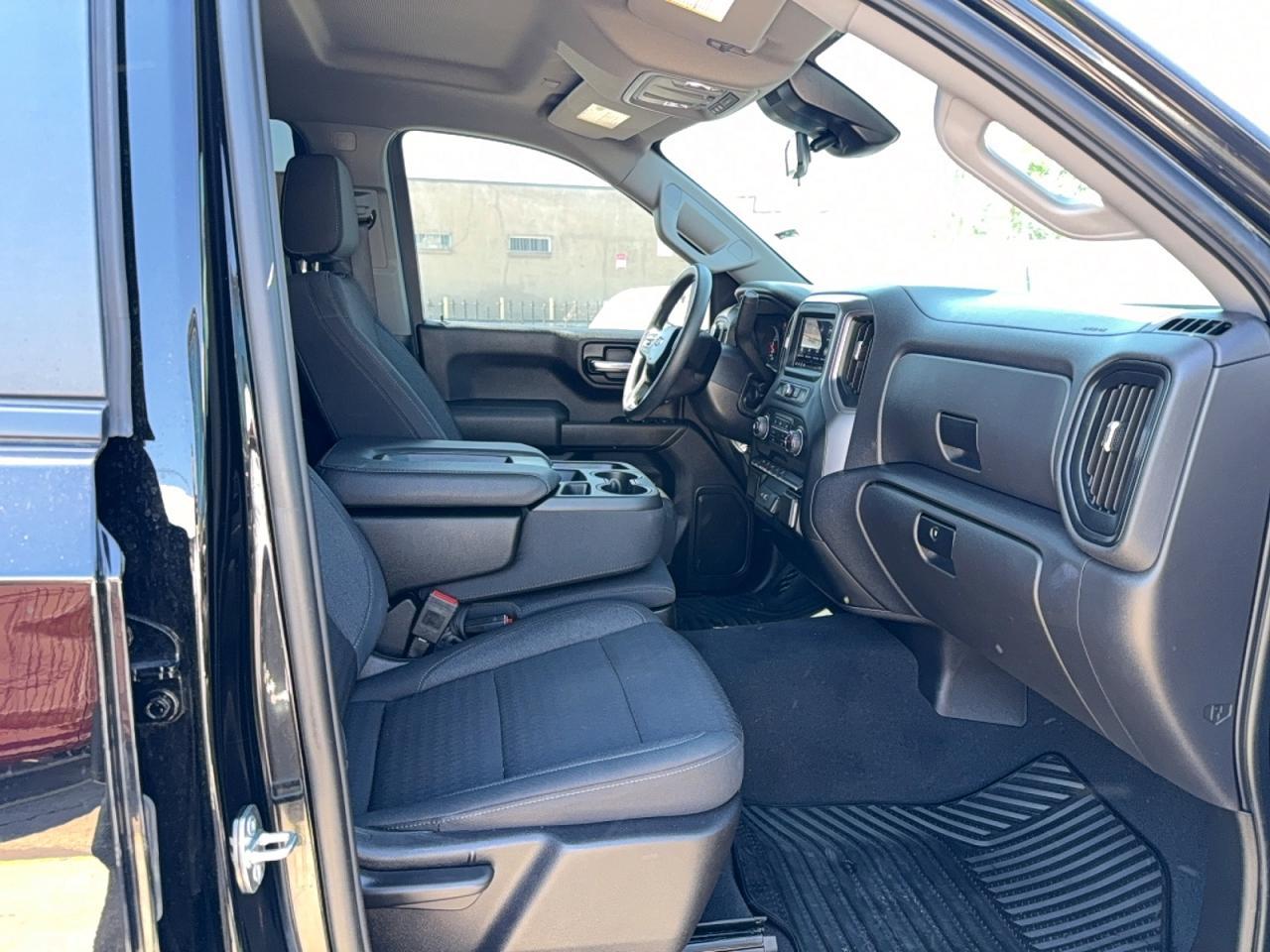 2024 Chevrolet Silverado K1500 Custom - Фото 5