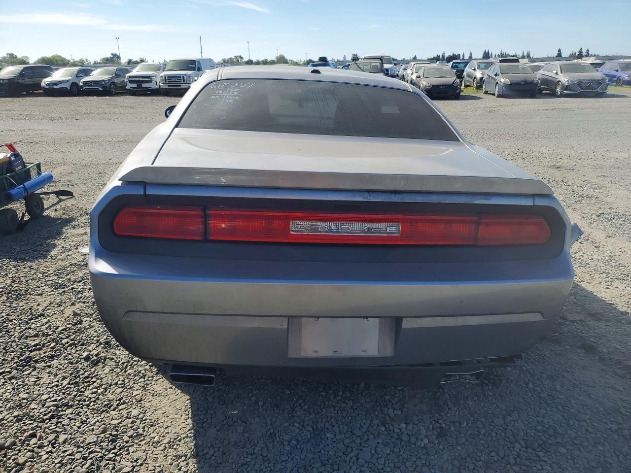 2013 Dodge Challenger R - Image 6