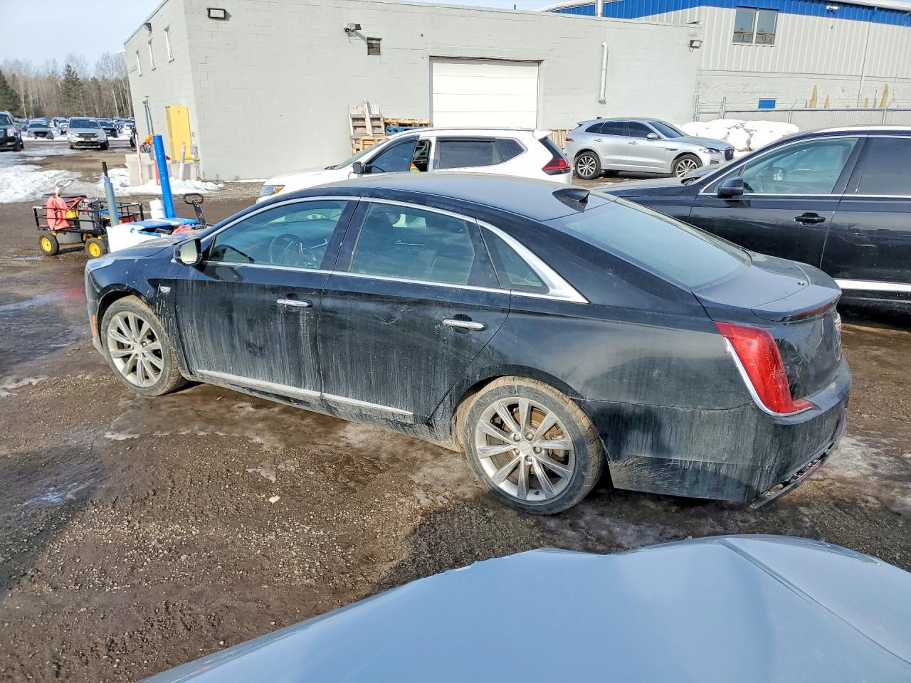 2018 Cadillac Xts - Фото 2