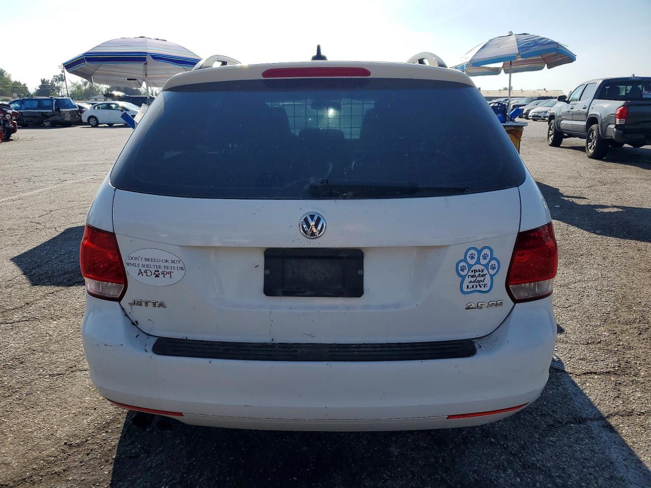 2011 Volkswagen Jetta S - Image 6