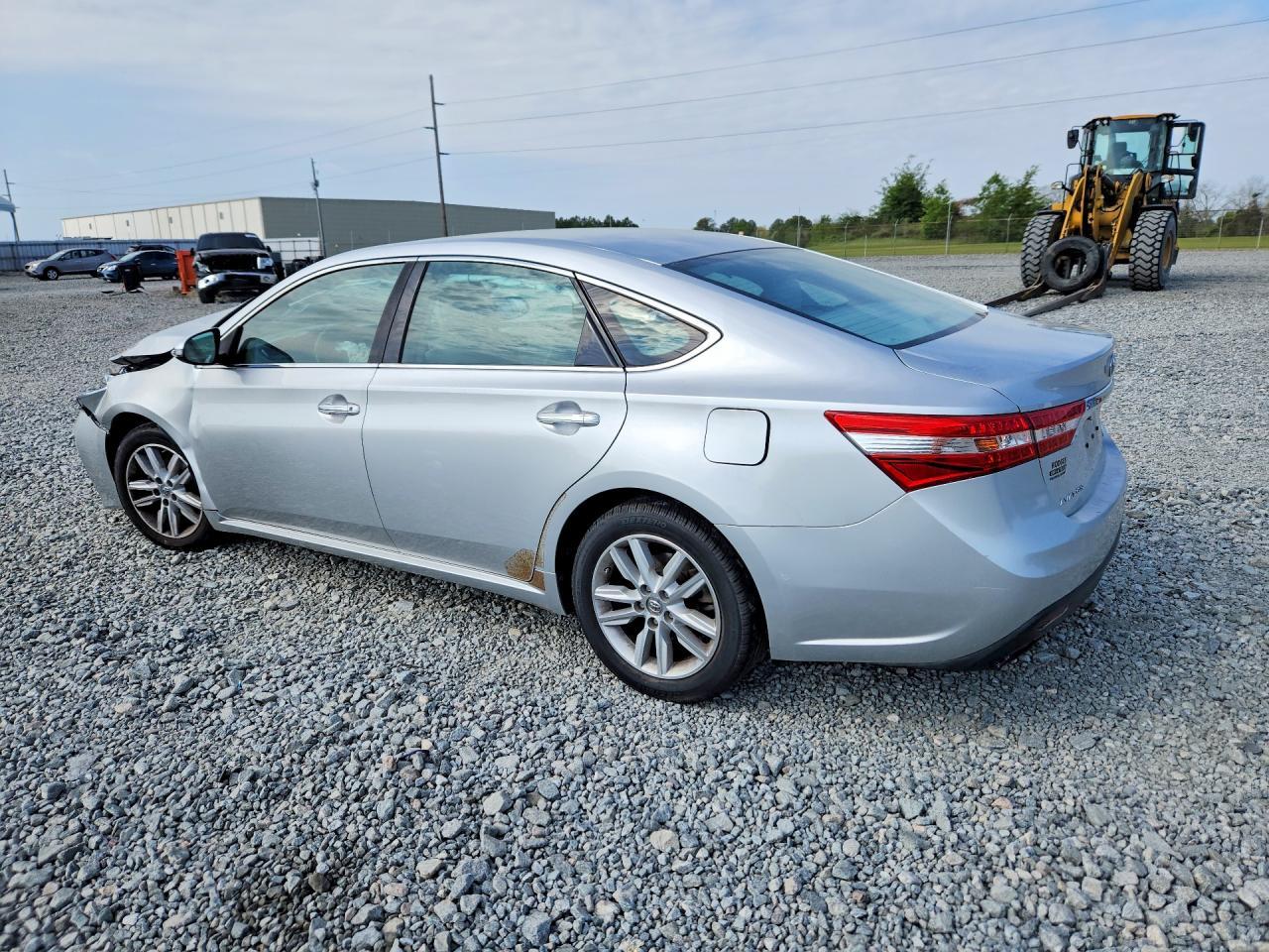 2014 Toyota Avalon Xle - Фото 2