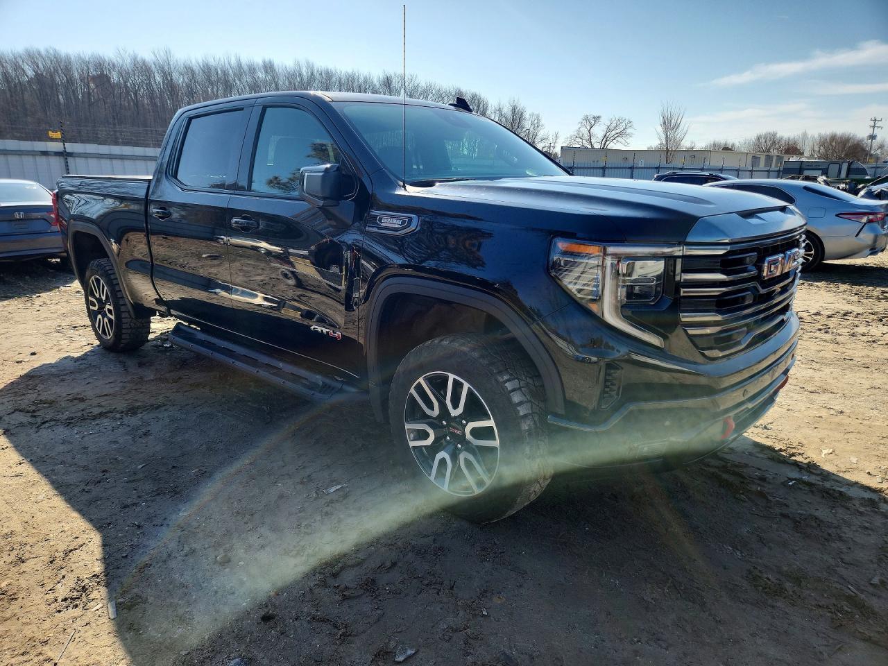 2024 GMC Sierra K1500 At4 - Image 4