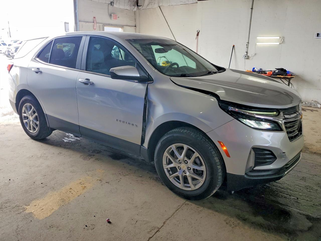2022 Chevrolet Equinox Lt - Фото 4