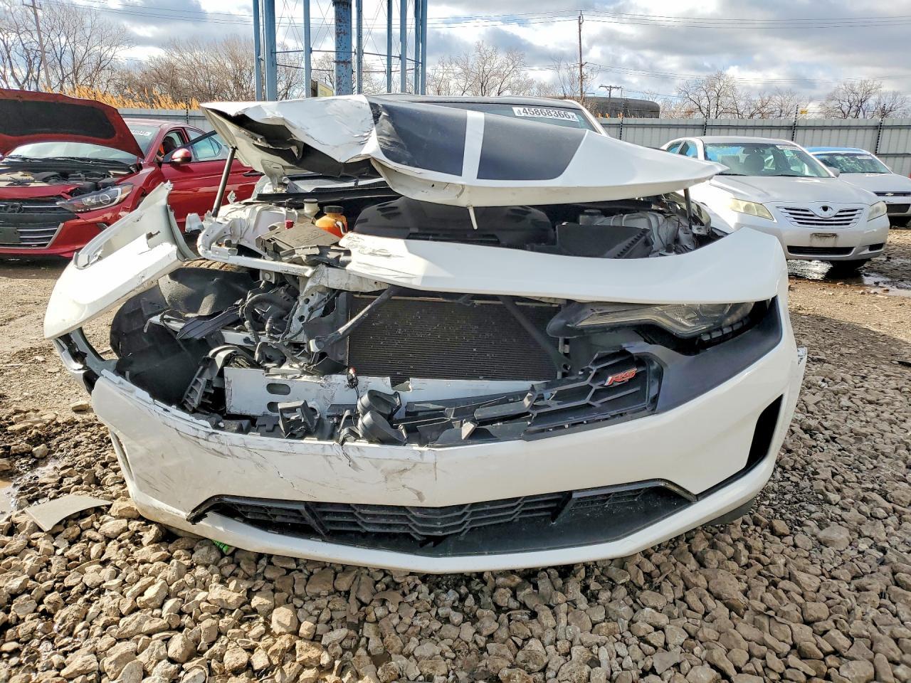 2019 Chevrolet Camaro Ls - Фото 5