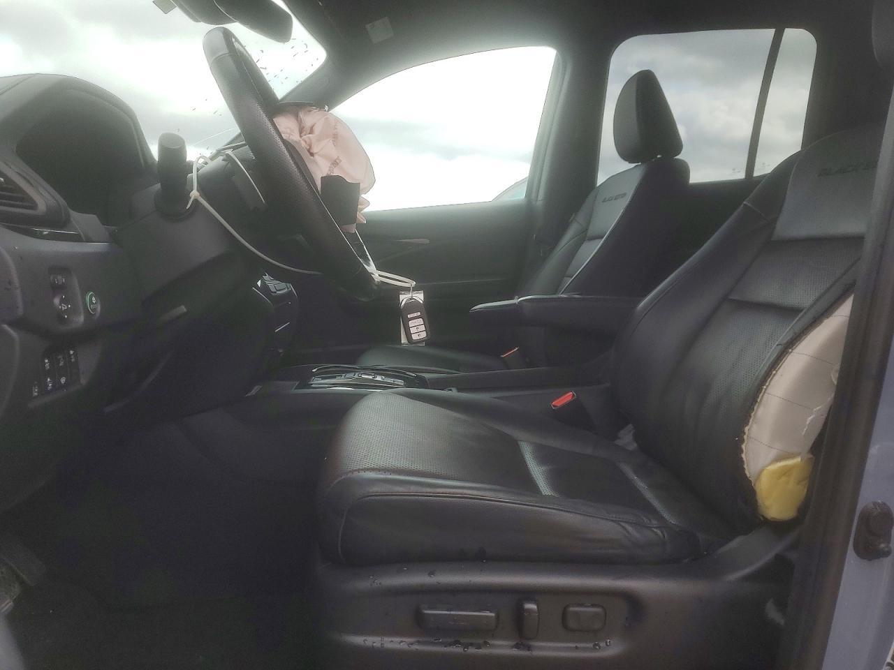 2022 Honda Ridgeline Black Edition - Image 7