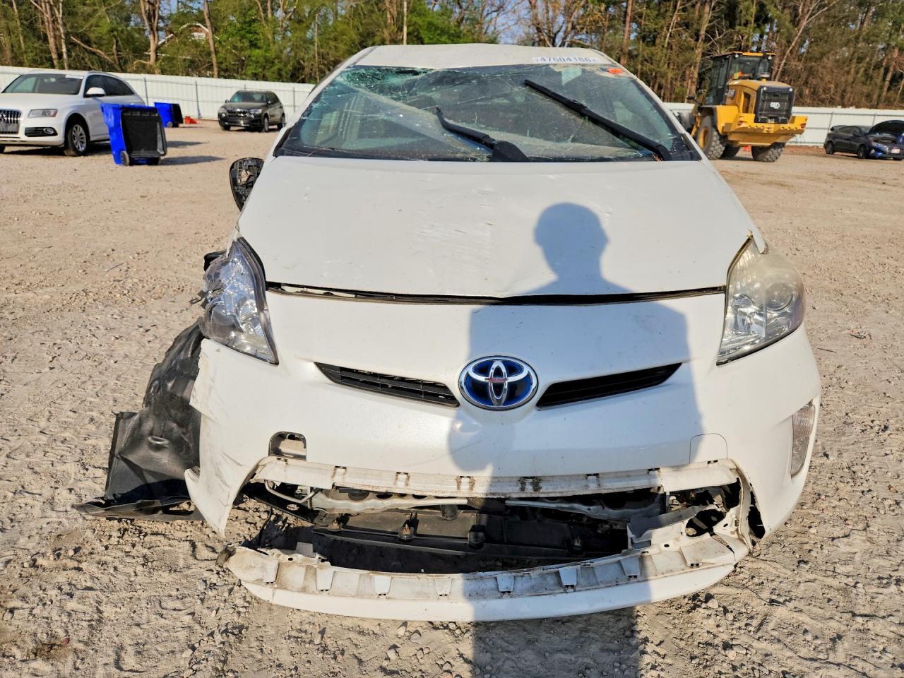 2015 Toyota Prius Two - Image 5