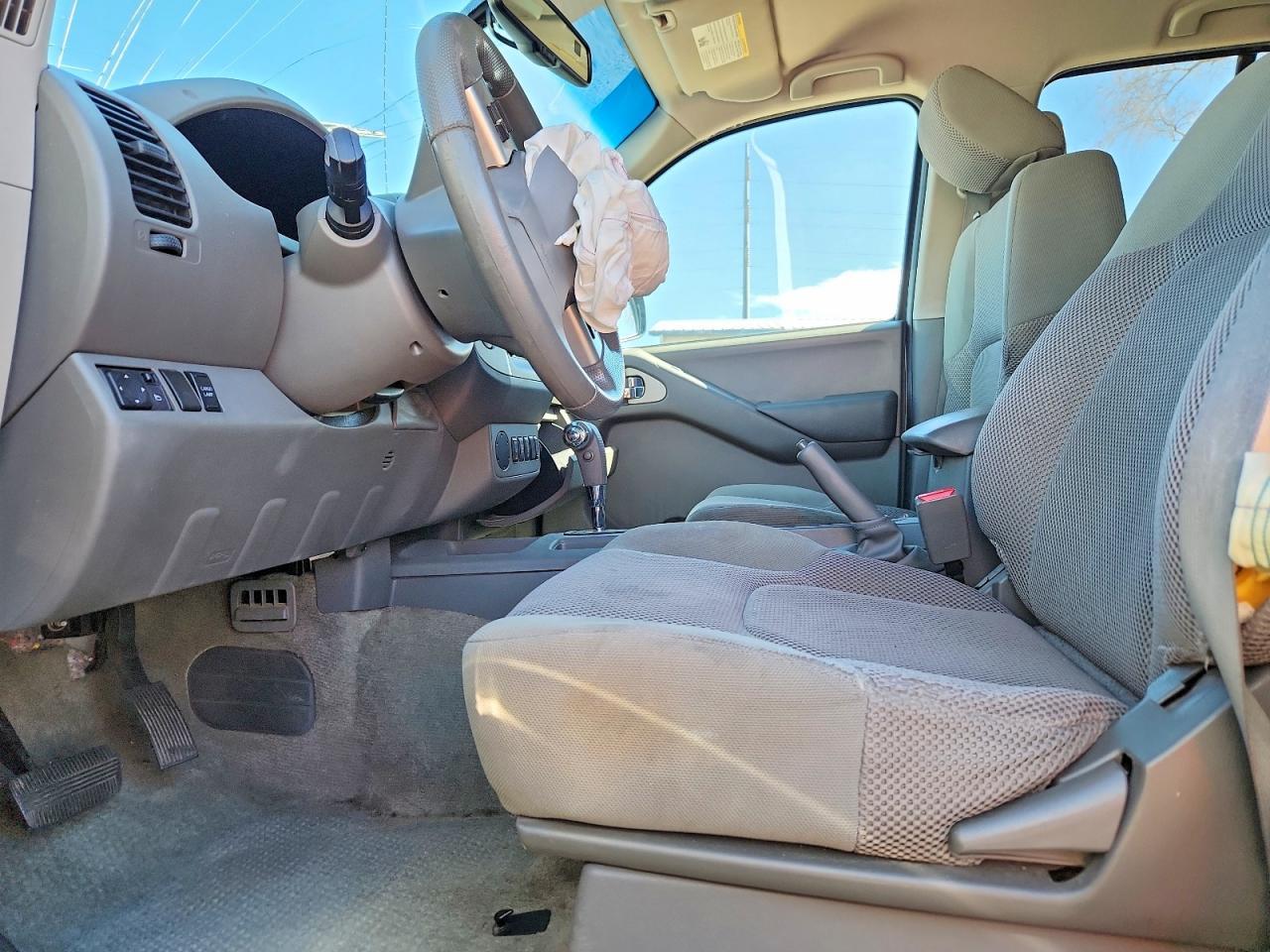2014 Nissan Frontier S - Фото 7