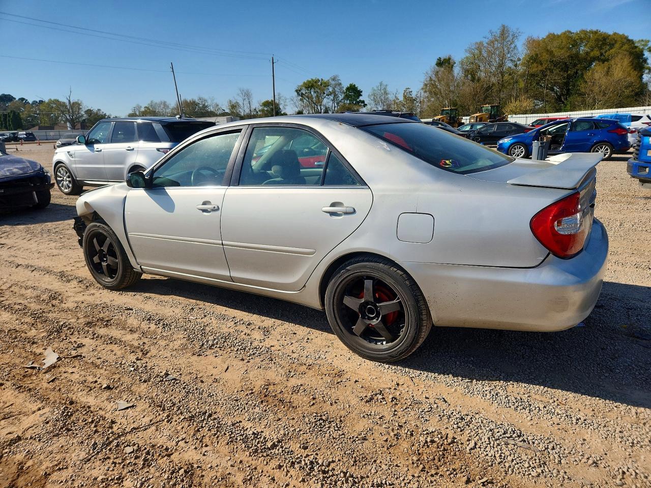 2003 Toyota Camry Le - Image 2