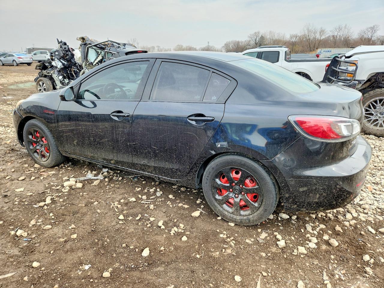 2013 Mazda 3 I - Фото 2