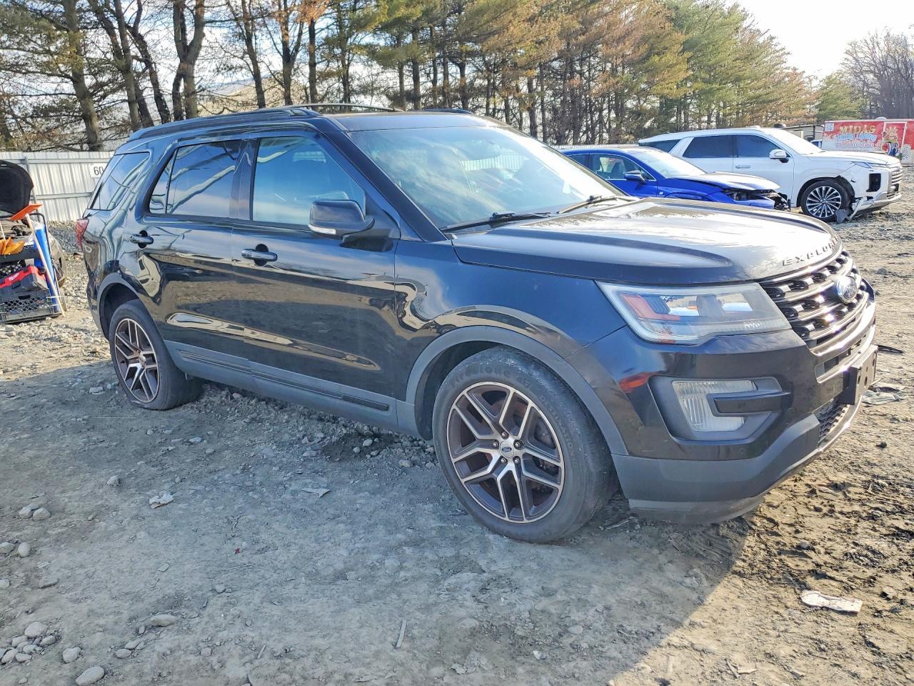 2016 Ford Explorer - Фото 4