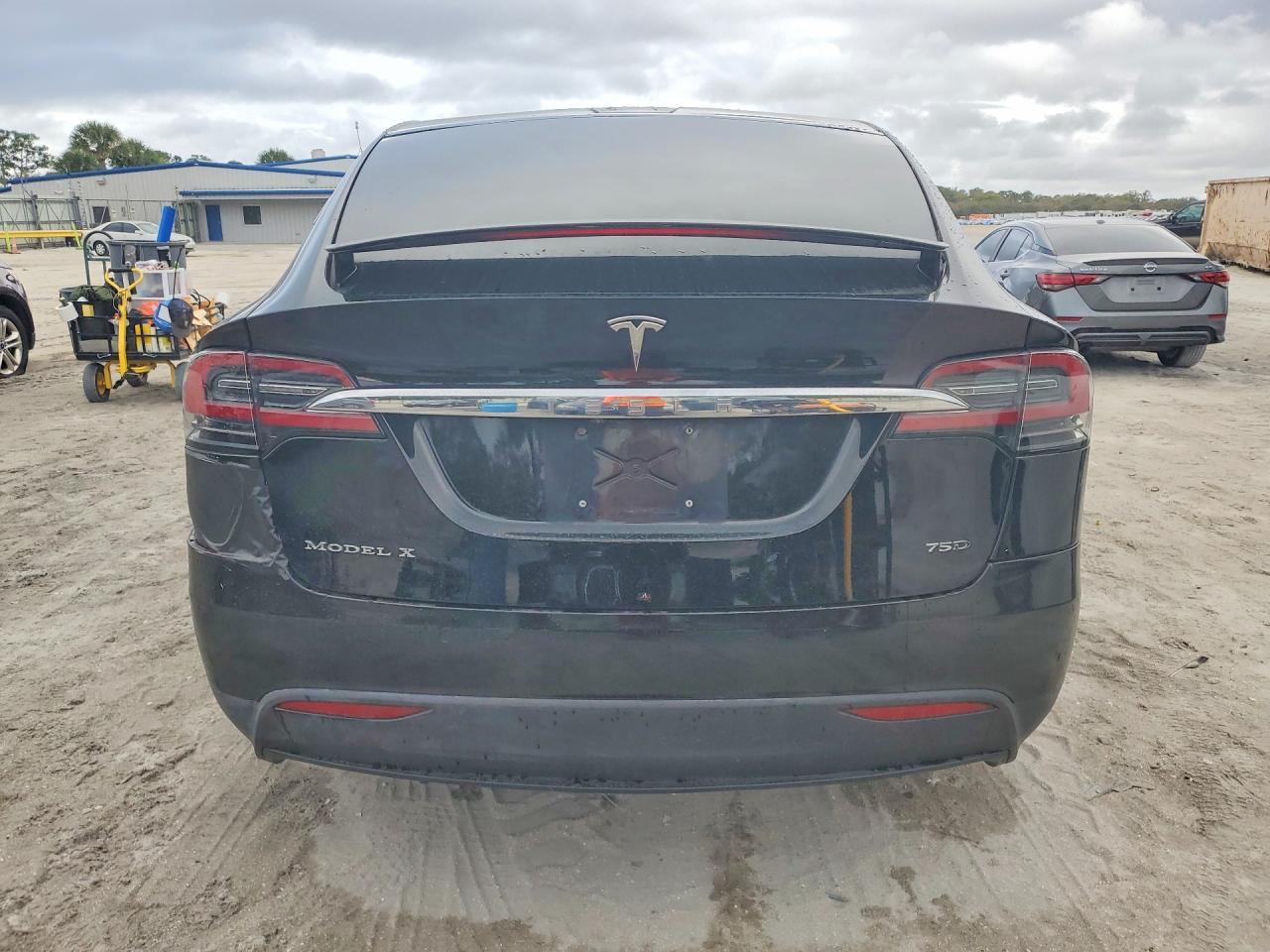 2018 Tesla Model X - Фото 6
