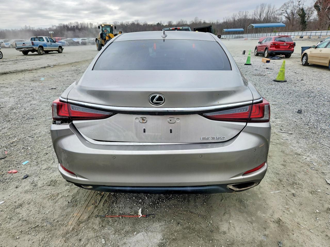 2020 Lexus Es 350 - Фото 6