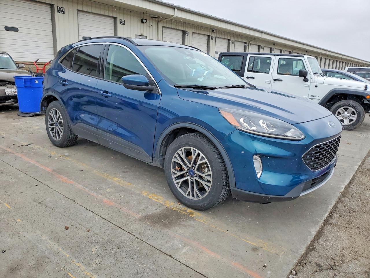 2020 Ford Escape Sel - Фото 4