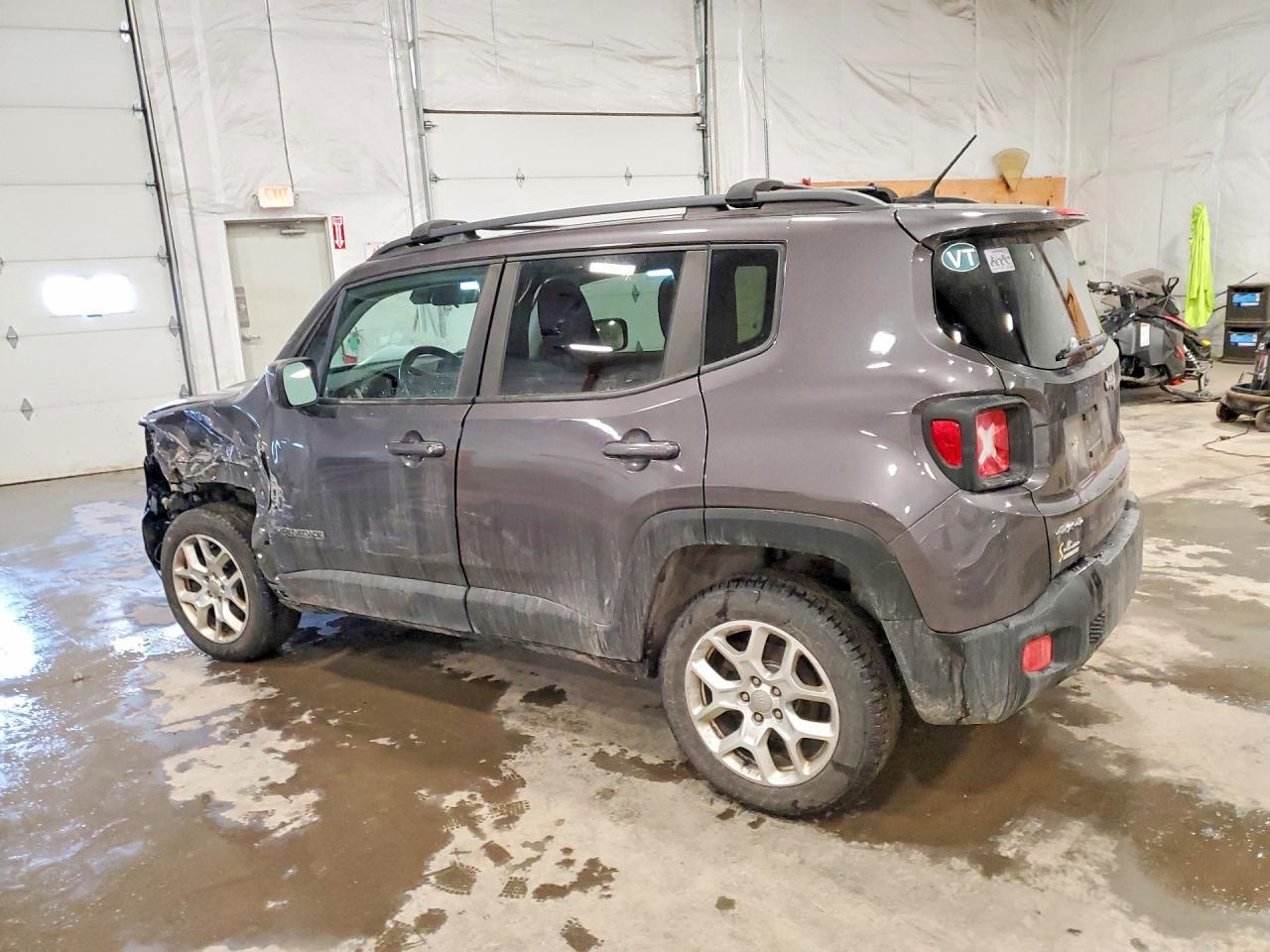 2017 Jeep Renegade Latitude - Фото 2