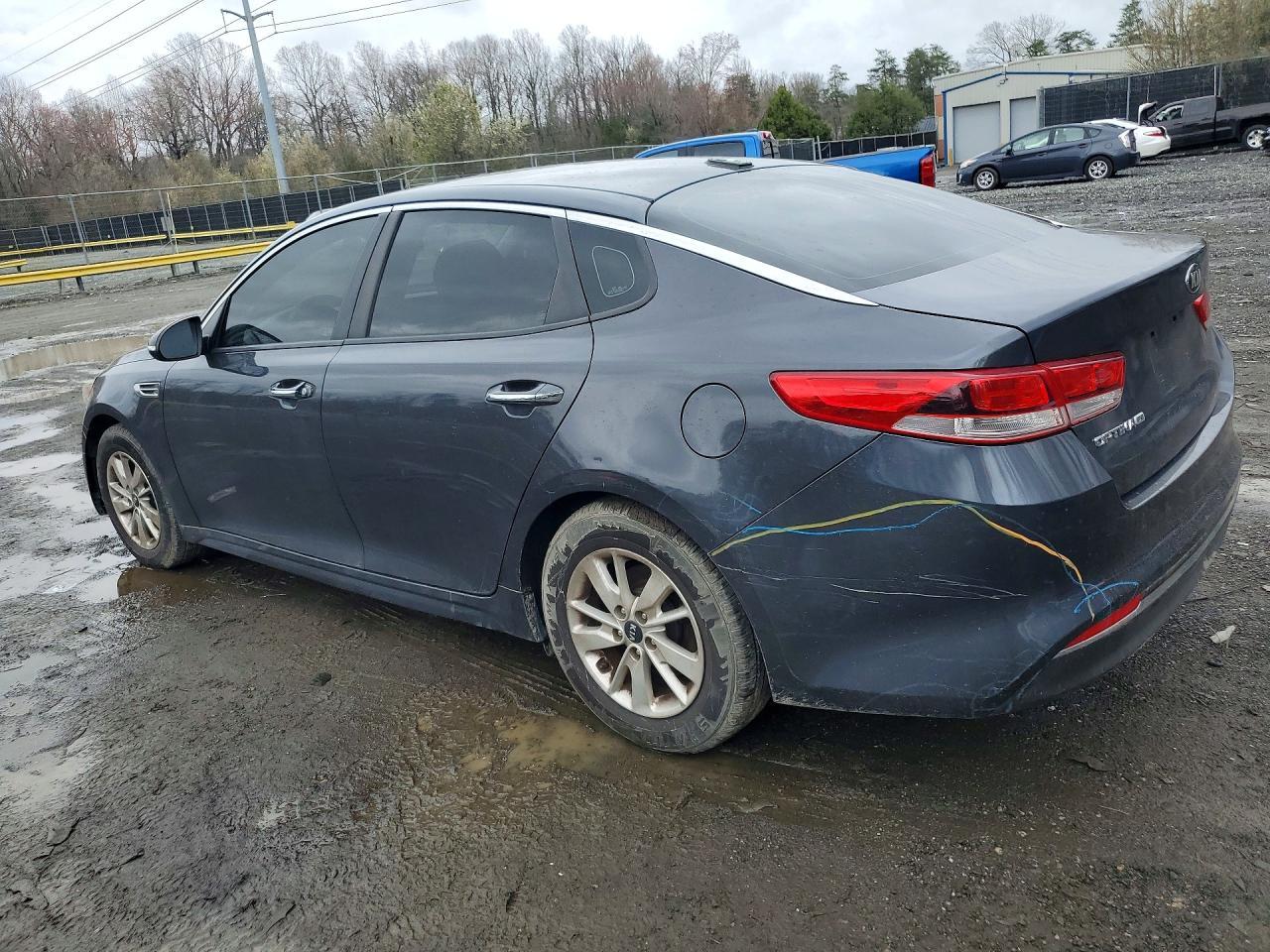 2017 Kia Optima Lx - Фото 2