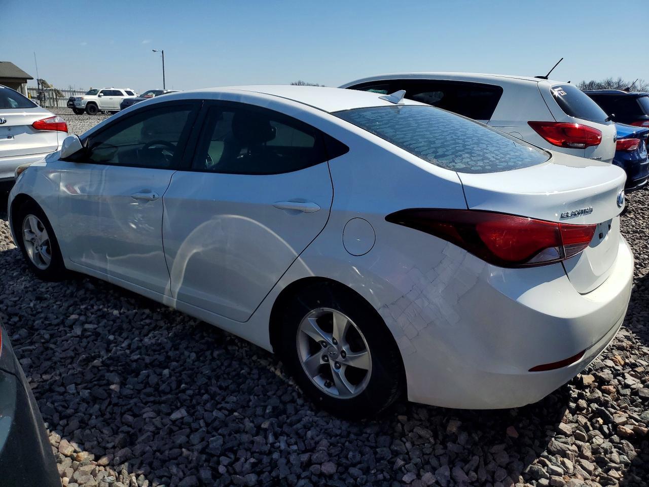 2015 Hyundai Elantra Se - Фото 2