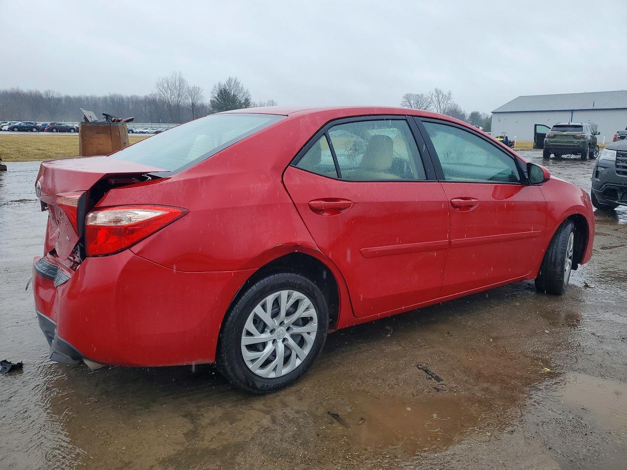 2018 Toyota Corolla Le - Фото 3